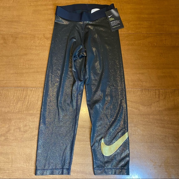 NWT Nike Gold Sparkle Capris - Picture 1 of 2